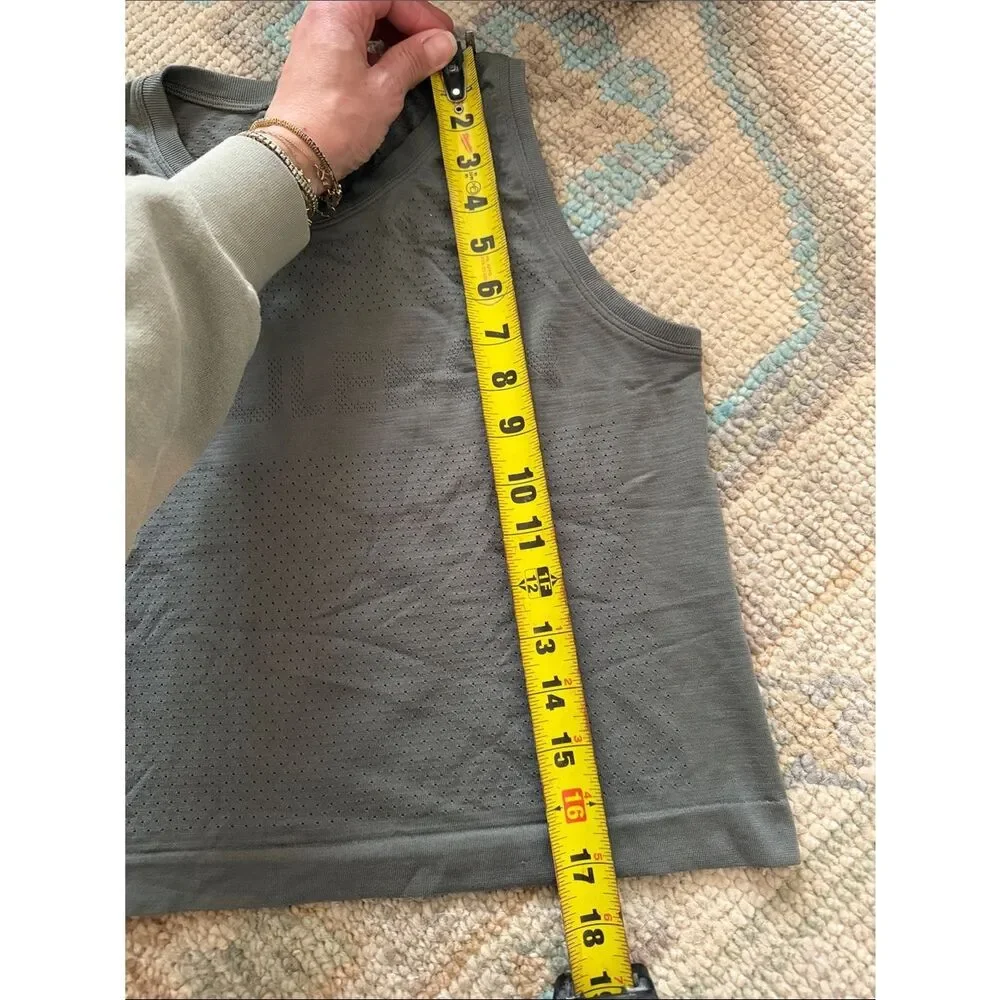 Lululemon Swiftly Breathe Crop Tank